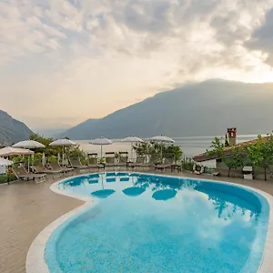 Garda (adults Only) 4*, Limone sul Garda Italie