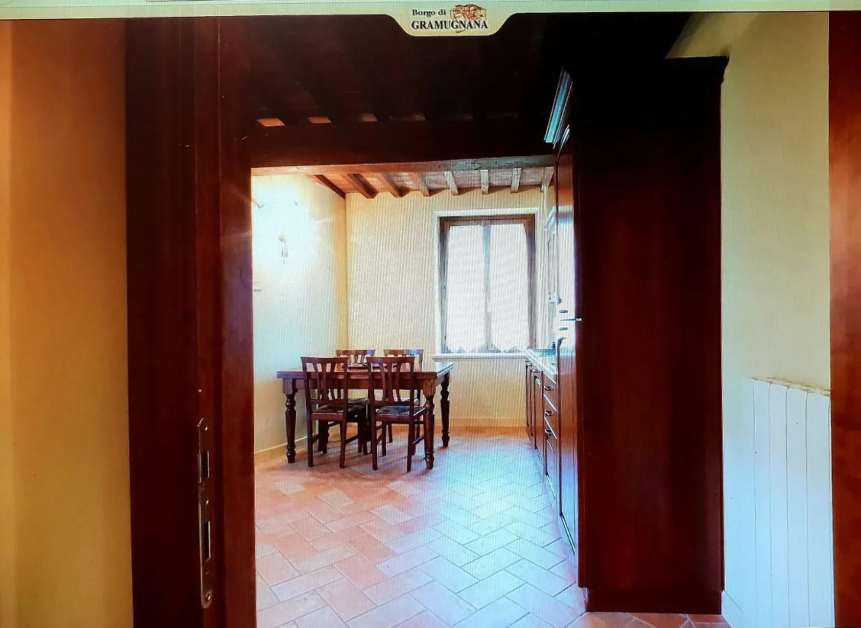 Usigliano Borgo Di Gramugnana 아파트 호텔 아파트호텔